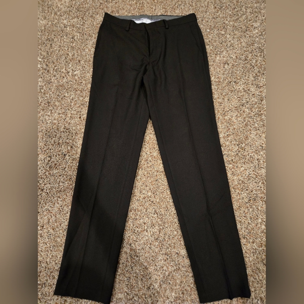 Haggar Men's Elegant Black Dress Pants